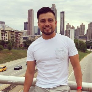 Meet your Posher, Jonathan